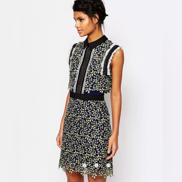 Self-Portrait Dresses & Skirts - Self Portrait “Eleina” Sculpted Daisy Mini Dress with Yellow and Navy Florals